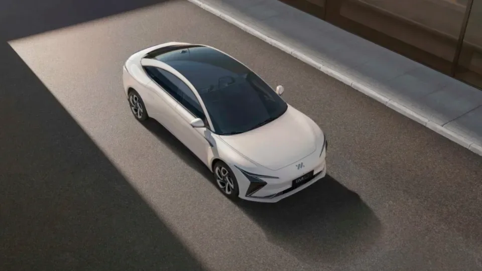 Kinai ir toliau drebina automobilių rinką: pristatė įspūdingą nuvažiuojamą atstumą siūlantį elektromobilį, kurio kaina nesieks nė 30 tūkst. eurų