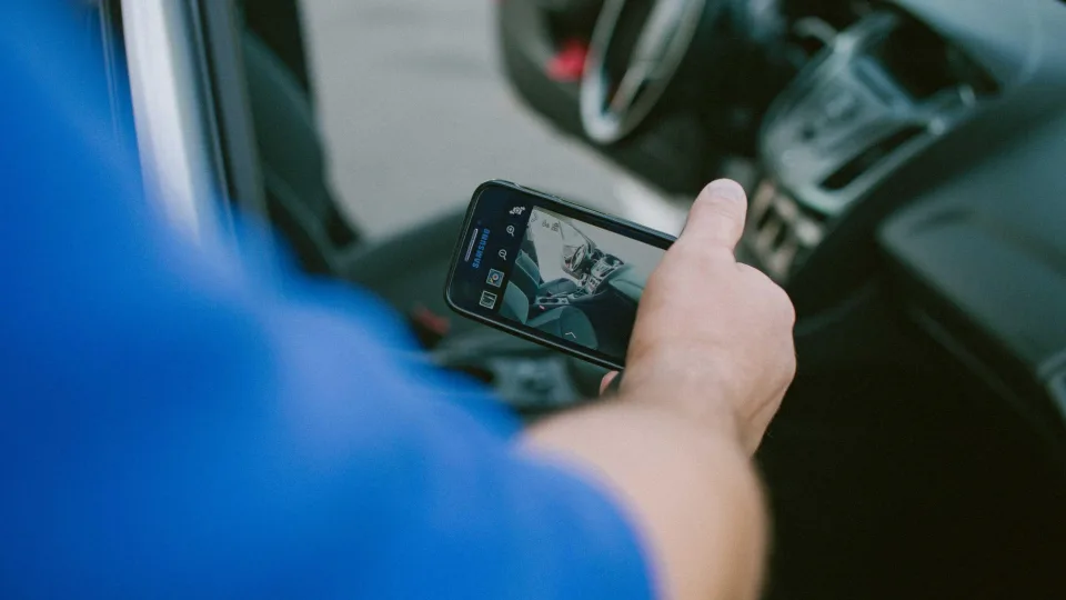 „Regitra“ bando taupyti jūsų laiką: siūlo paslaugą, kuri gali būti itin naudinga tiems, kurie registruoja iš užsienio įvežtą automobilį