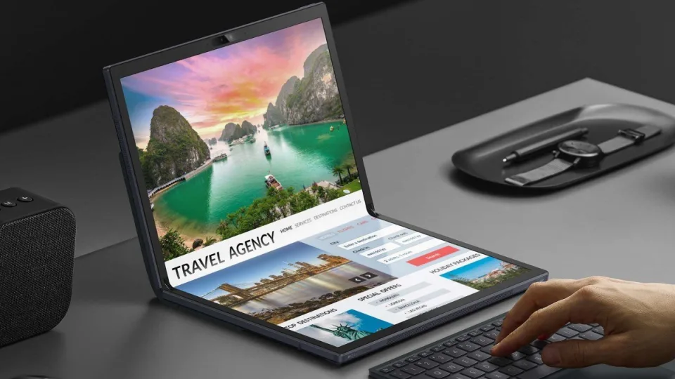 Pirmasis „Apple“ sulenkiamas įrenginys gali būti pristatytas jau kitąmet, aiškėja, ką galėtų pademonstruoti JAV technologijų milžinė
