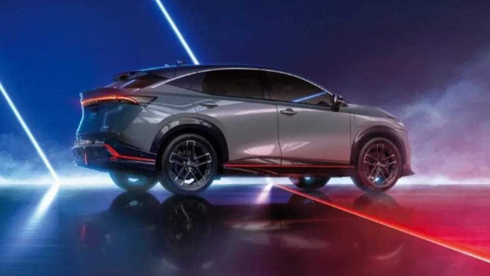 Milijardinė „Nissan“ investicija atsidūrė ant bedugnės krašto: bendrovė stabo savo ambicingą projektą