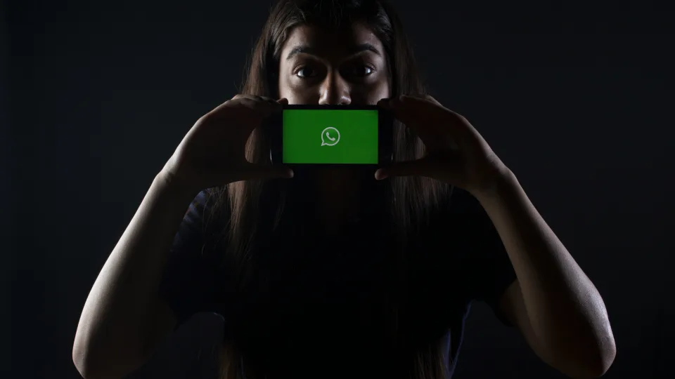 „WhatsApp“ programėlė pasipildys gausybe naujų galimybių: atnaujinimas bus prieinamas jau netrukus, sužinokite, kokias naujas funkcijas pasiūlys