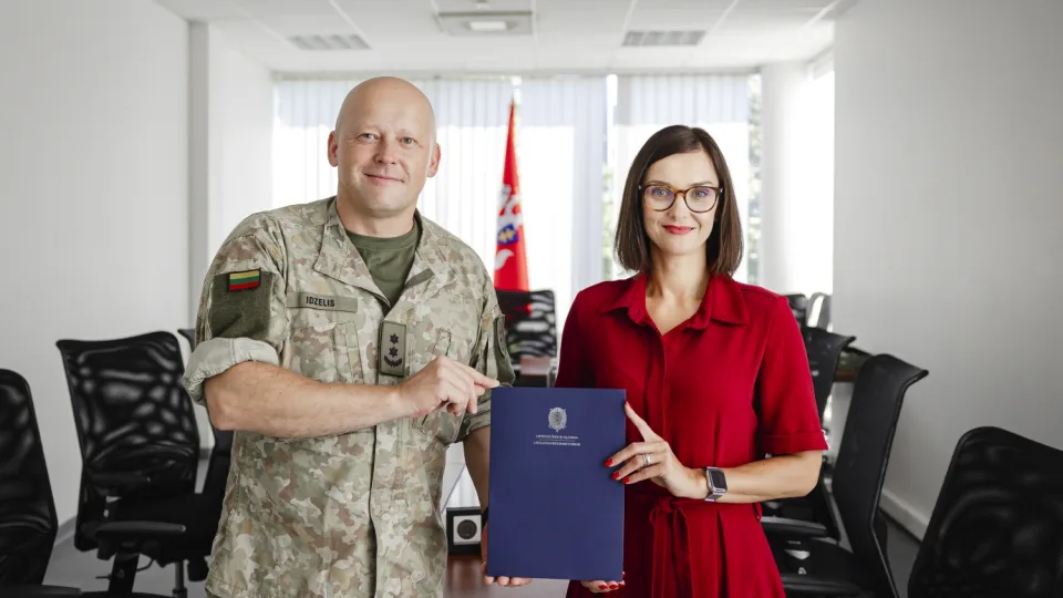 Kredito unijų grupė „Kreda“ Lietuvos šaulių sąjungai skyrė paramą: sąjunga ir toliau modernėja, gauta parama padės stiprinti bepiločių orlaivių naudojimą