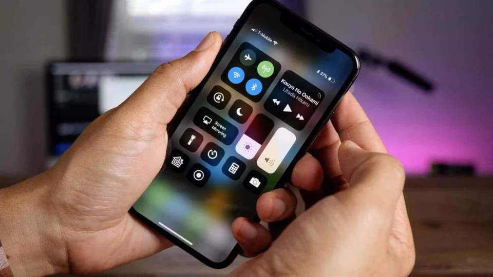 Senesnių „iPhone“ telefonų turėtojų laukia blogos naujienos: netrukus pasirodantis „iOS 17“ atnaujinimas gali tapti nebepasiekiamu