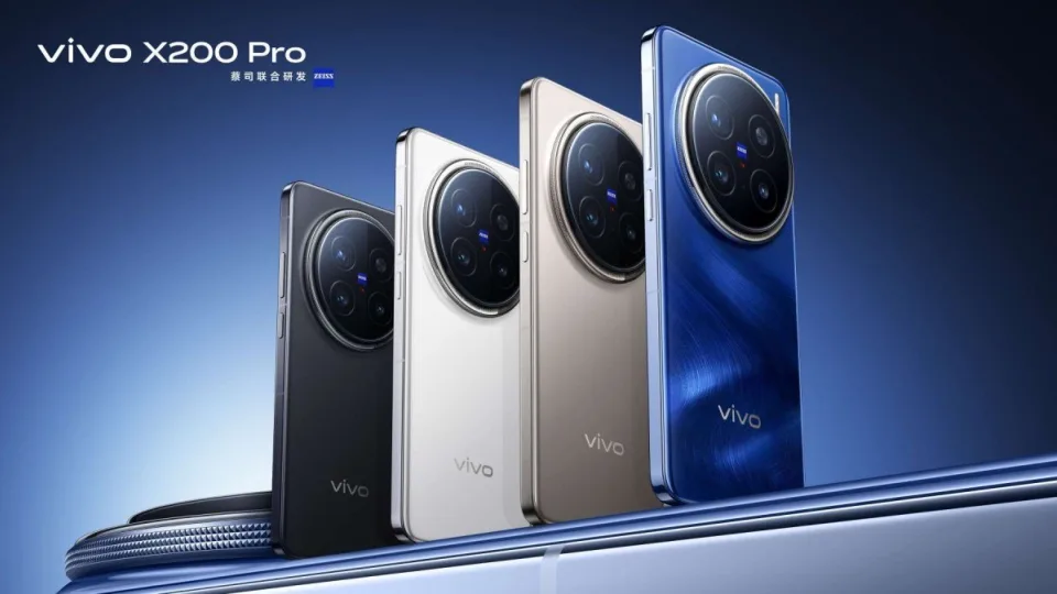 Netrukus sulauksime „Vivo X300 Pro“ išmaniojo telefono debiuto, aiškėja, kokias kameras pasiūlys