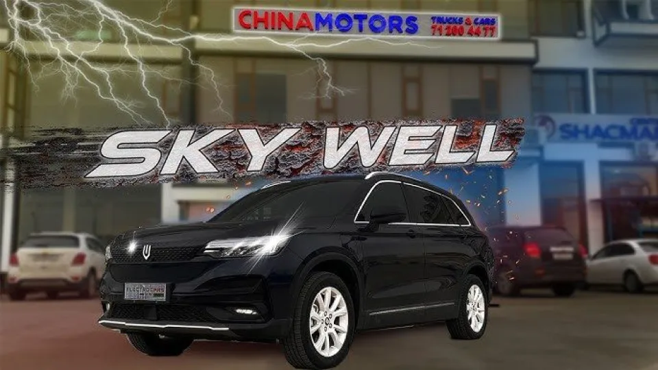 Šiandien automobilius kuria kas tik nori: pigių televizorių gamintojas pristatė naują elektrinį modelį, tačiau labiausiai jus nustebins faktai apie šios įmonės vadovą, galite likti šokiruoti