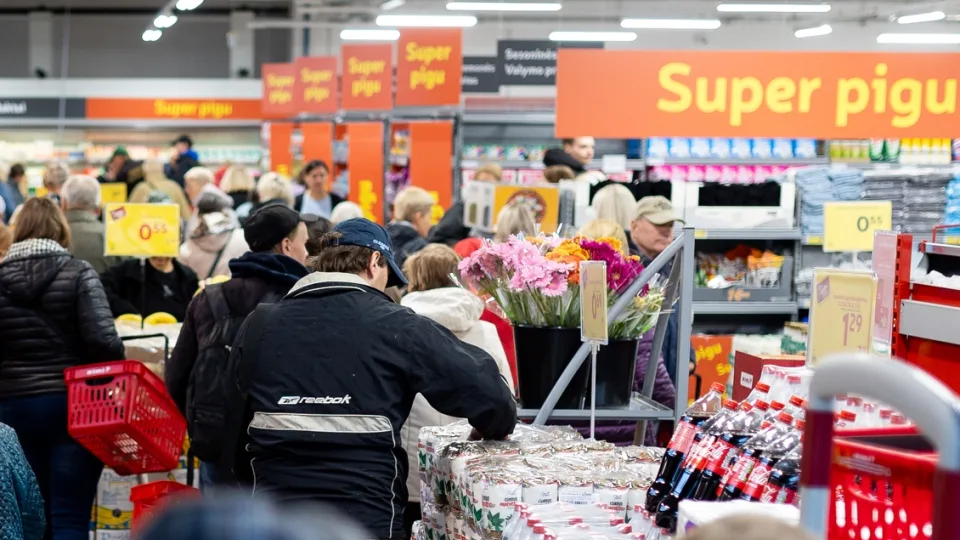 Turėtumėte pasiruošti maisto kainų šuoliui: naujausios prognozės verčia sunerimti net skeptiškiausius