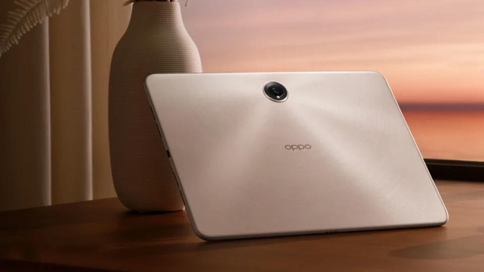 Jau balandį galime sulaukti itin galingo „Oppo“ planšetinio kompiuterio debiuto, kuris veiks su „Snapdragon 8 Elite“ mikroschemų rinkiniu