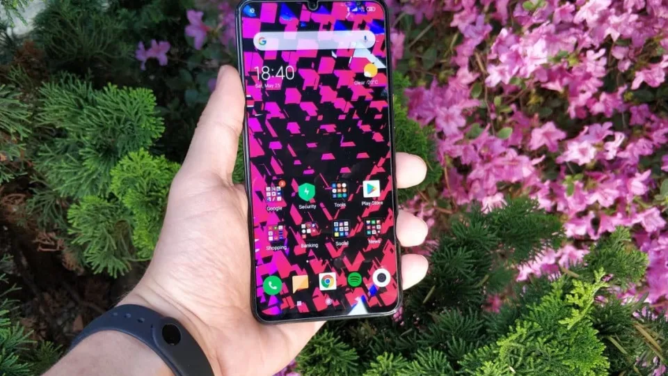 Kaip „Xiaomi Mi 9” tapo mano pagrindiniu telefonu?