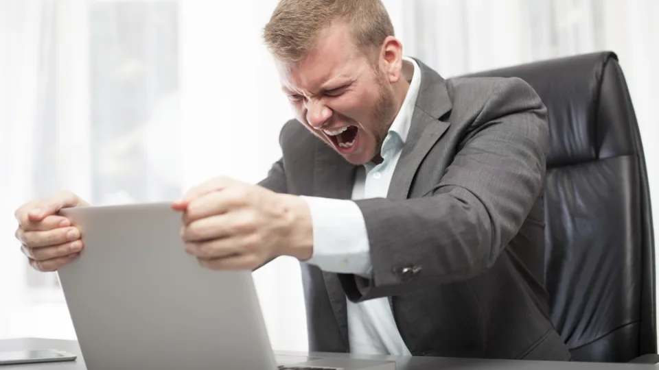 Vieni sprogsta iš pykčio, kiti tyliai išsenka: kaip kiekvienas Zodiako ženklas reaguoja į stresą