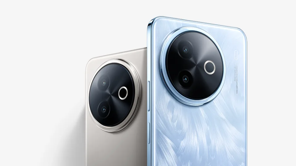 Oficialiai pristatytas naujasis „Vivo Y300i“ išmanusis telefonas su „Qualcomm“ procesoriumi ir didelės talpos baterija