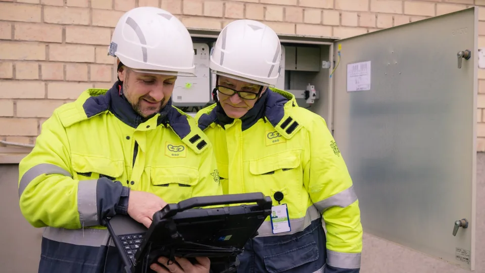 Saulės elektrinių banga veržiasi per visą Lietuvą: naujų elektrinių šalyje daugiau nei gyventojų Šiauliuose