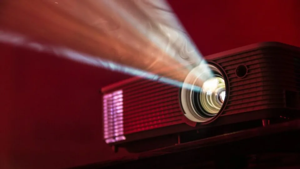 Ekspertai įspėja filmų platformų naudotojus: šis triukas gali paveikti jūsų psichiką, pasakė, kas svarbiausia