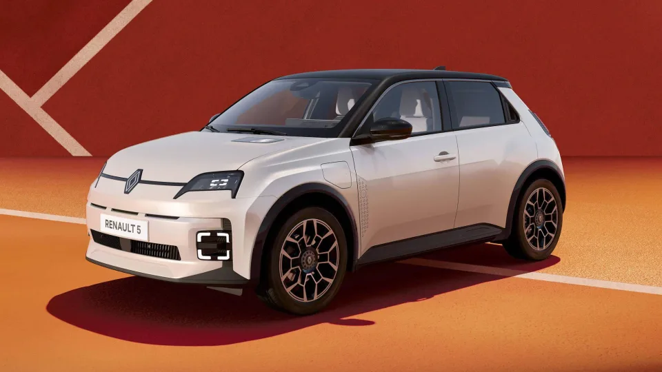 Lietuvoje jau galima užsisakyti naująjį „Renault 5 E-Tech electric Roland-Garros“, aiški ir kaina