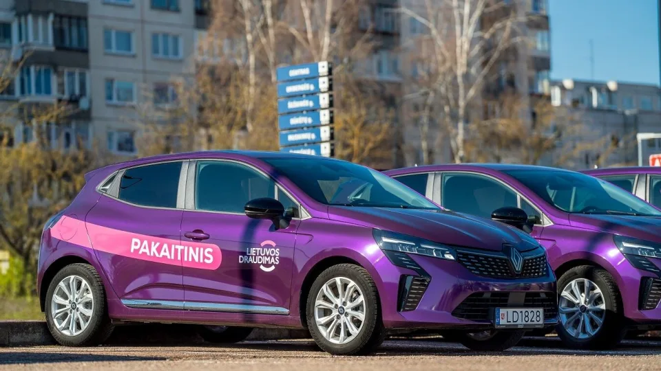 Iššūkių Lietuvos keliuose nemažėja: vairuotojai sėda prie vairo išgėrę, važiuoja per greitai, ignoruoja saugų atstumą