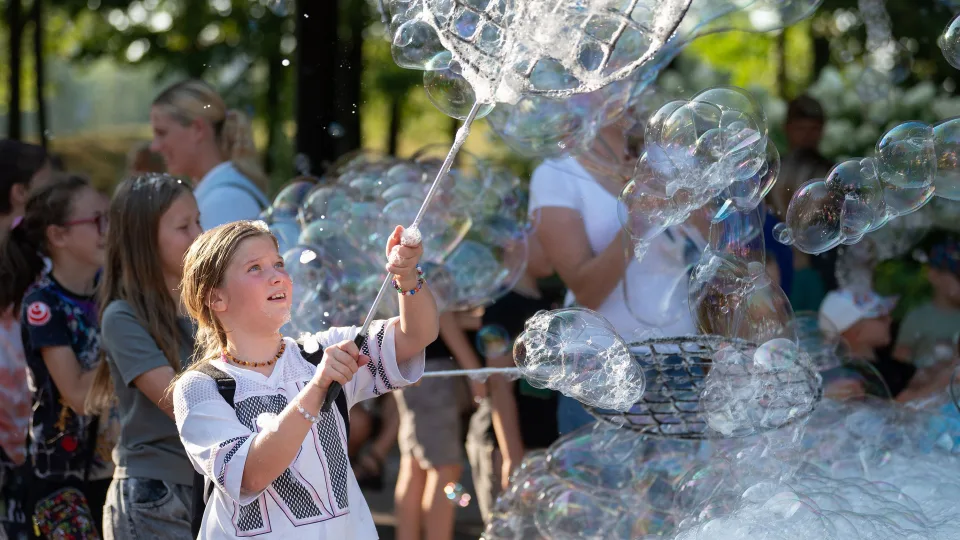 Nemokami ledai ir batutai vaikams: kauniečiai vasarą sutiks atnaujintame Kovo 11-osios parke