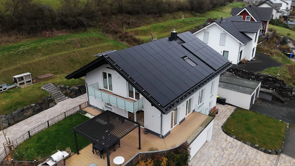 Prieš ketverius metus mokėjo 2 600 eurus, o dabar už elektrą išvis nieko nemokama ir tai dar ne viskas