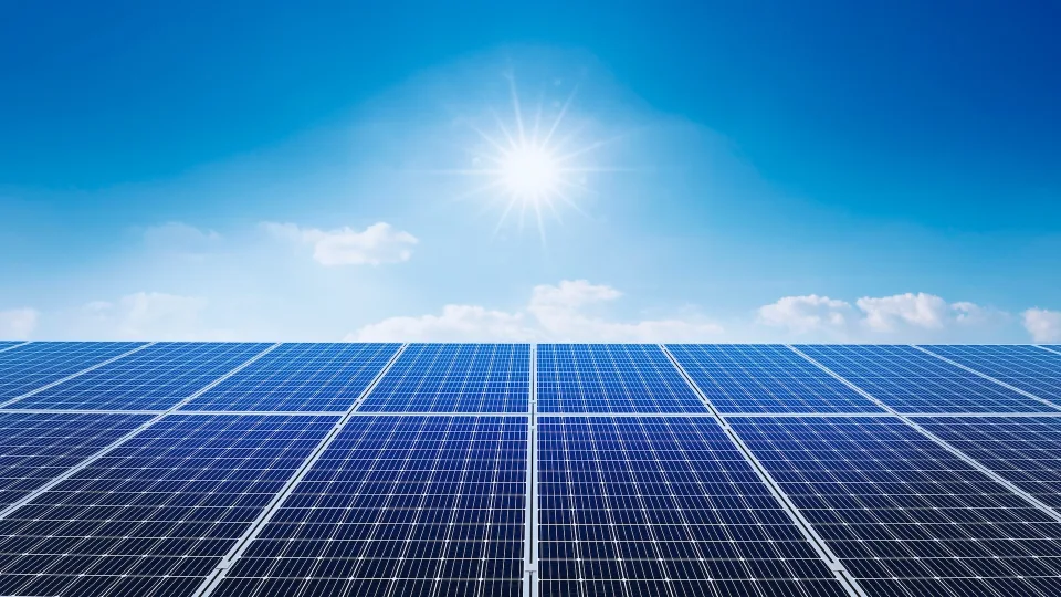 „Niam Infrastructure“ ir „Evecon“ plečia 110 MW atsinaujinančios energetikos platformą Latvijoje