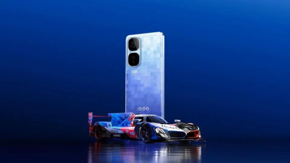 Oficialiai pristatytas naujasis „iQOO Neo10 Pro+“ modelis su „Snapdragon 8 Elite“ lustu ir didele baterija