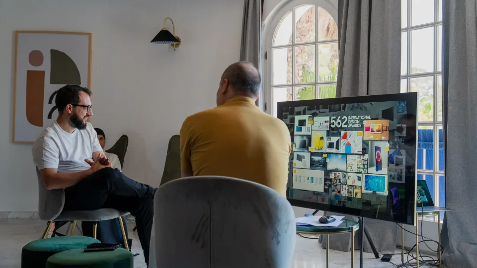 Nauja „Samsung Vision AI“ televizorių linija: pažangi vaizdo kokybė ir išmanesnės dirbtinio intelekto funkcijos