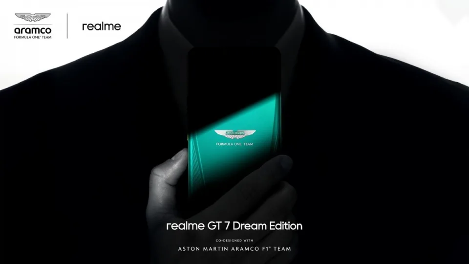 „Realme“ anonsuoja specialaus leidimo „GT 7“ modelį, išplatintas įrašas su dukart „Formulės 1“ čempionu