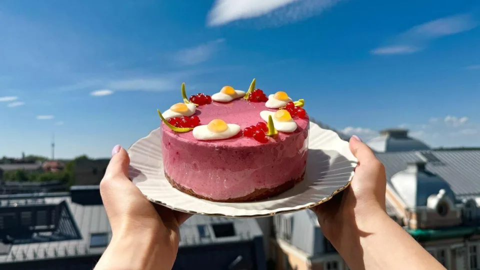 Legendinė sriuba tapo tikru desertu: pamatykite, ką iškepė „Iki“ konditeriai, to dar būsite nematę