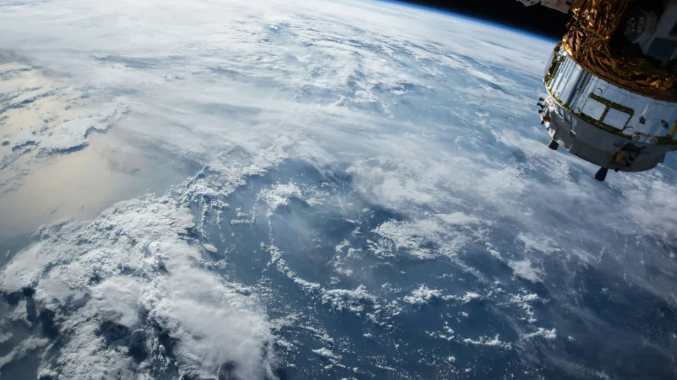 Kaip iš tikrųjų kvepia kosmosas? Mokslininkai paaiškino, ką iš tikrųjų uosto astronautai grįžę į kapsulę