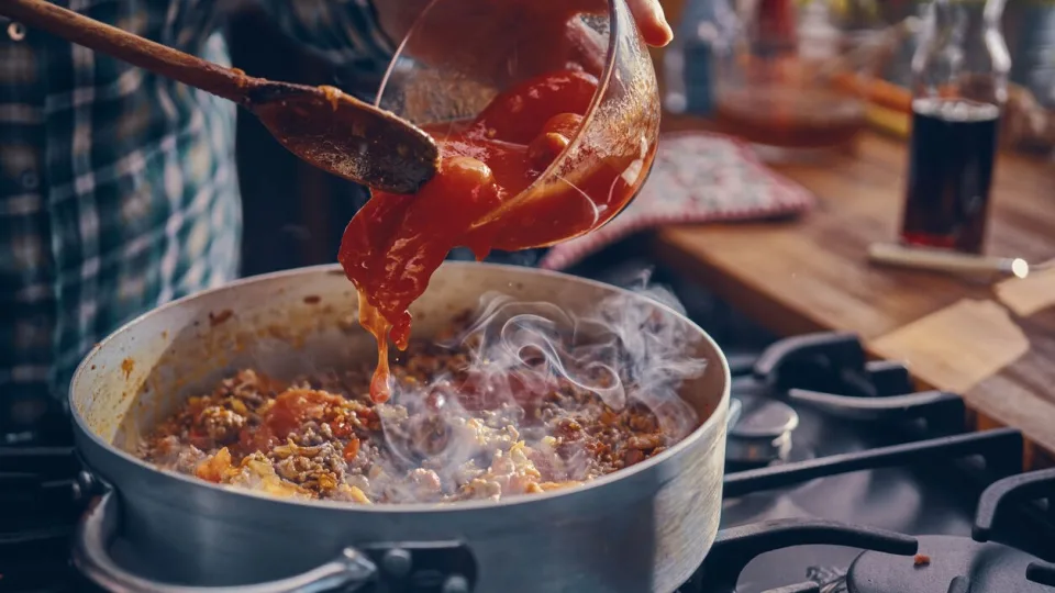 Apniukusią dieną praskaidrins naminis padažas makaronams: vienas slaptas ingredientas pavers jį neprilygstamu