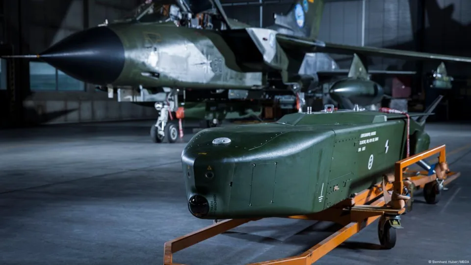 Maskva žarstosi bauginančiais įspėjimais: viena raketa Ukrainoje gali įžiebti pasaulinio masto konfliktą