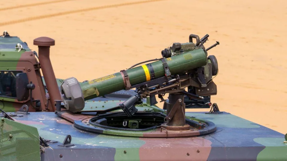 Ispanija nutraukė milijoninį sandorį su Izraeliu: sprendimas, kuris gali pakeisti visą karinės ginkluotės rinką