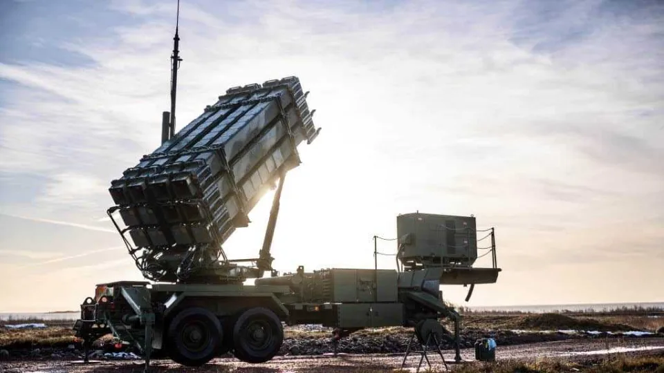NATO perspėja kiekvieną aljanso narią: Kremliaus veiksmai kelia didžiulį nerimą, suklusti turėtų ir Lietuva