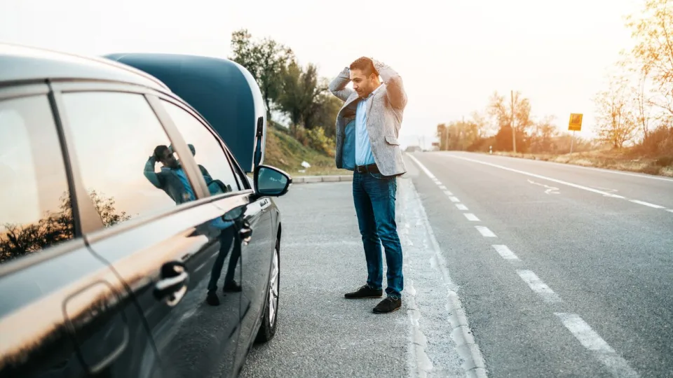 Automobilio gedimas gali stipriai paploninti piniginę: tyrimas atskleidžia liūdną daugelio lietuvių realybę