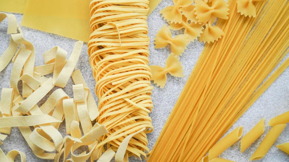 Virėjas iš Italijos įspėja: tai yra didžiausia klaida verdant makaronus, jokiu būdu taip nedarykite