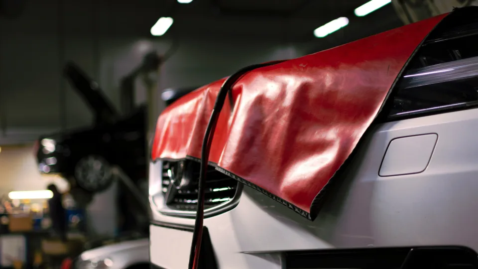 Mechanikai atskleidė, kas trukdo remontuoti naujus automobilius: situacija tragiška, rėžė be jokių užuolankų