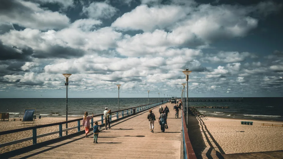 Šventės prie jūros vilioja vis daugiau žmonių: sužinokite, ar tai galite sau leisti ir jūs