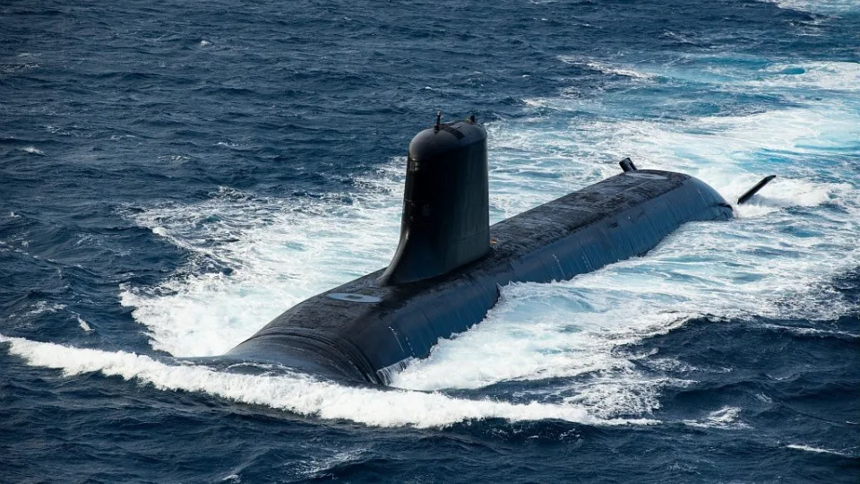 Graikija siunčia aiškų signalą: stiprina povandeninę galią su įspūdingomis ilgarankėmis raketomis