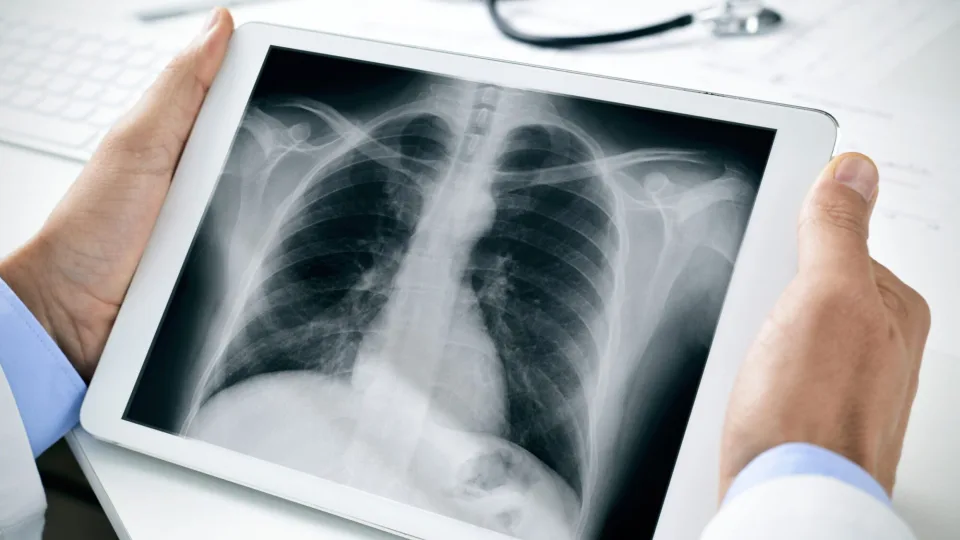 Šios specialybės nebeužtenka net ligoninėms: technologijos tobulėja greičiau nei atsiranda kas jas valdytų