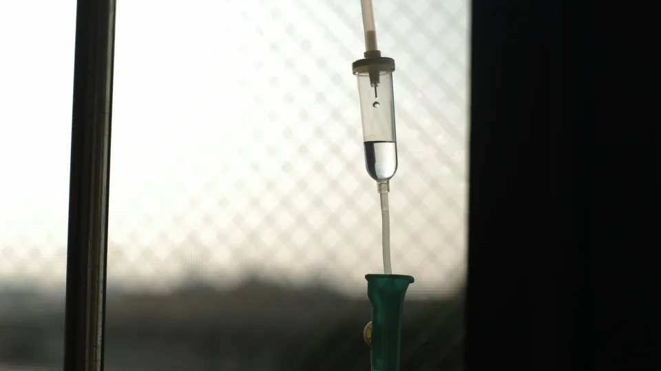 Po apsinuodijimo narkotikais atsidūrė ligoninėje: kaip apsaugoti vaikus nuo šios grėsmės?