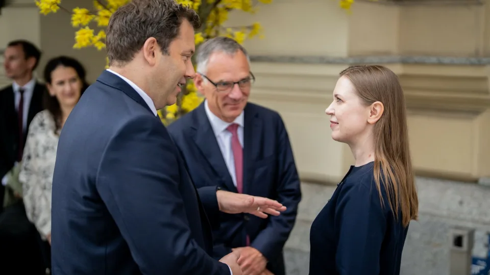 Krašto apsaugos ministrė: Lietuva plečia pramoninį bendradarbiavimą su Vokietijos įmonėmis Lietuvoje