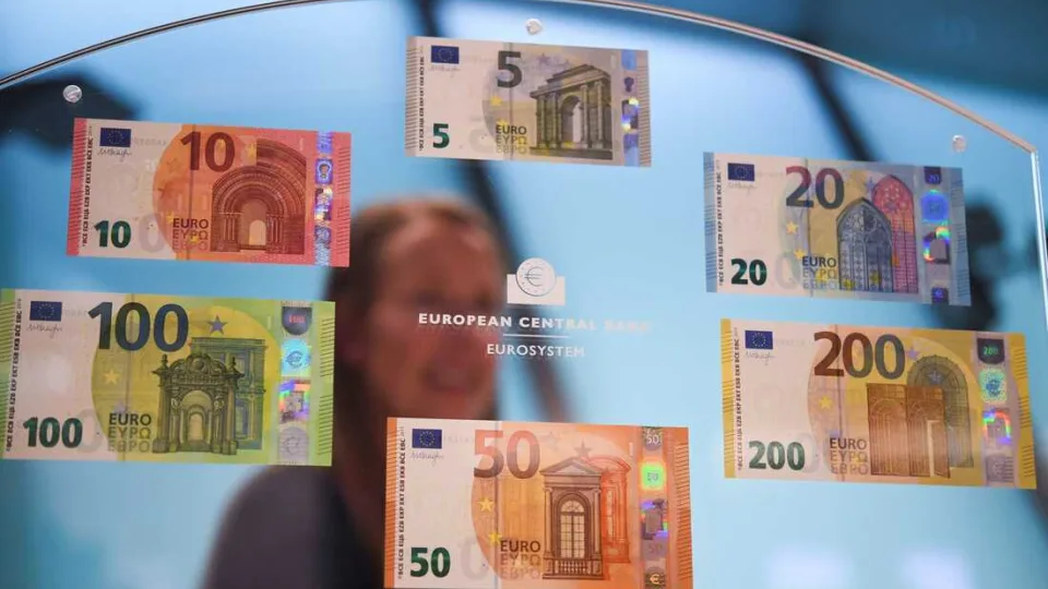 Lietuvoje neliks bankomatų ir grynųjų pinigų: ekspertai pasakė, kada tiksliai įvyks šie pokyčiai, būtina pasiruošti