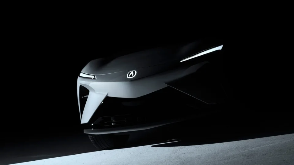 Prabangus ir elektrinis: „Acura“ ketina paskelbti apie „RSX“ modelį, debiutas prestižinėje Monterey savaitėje