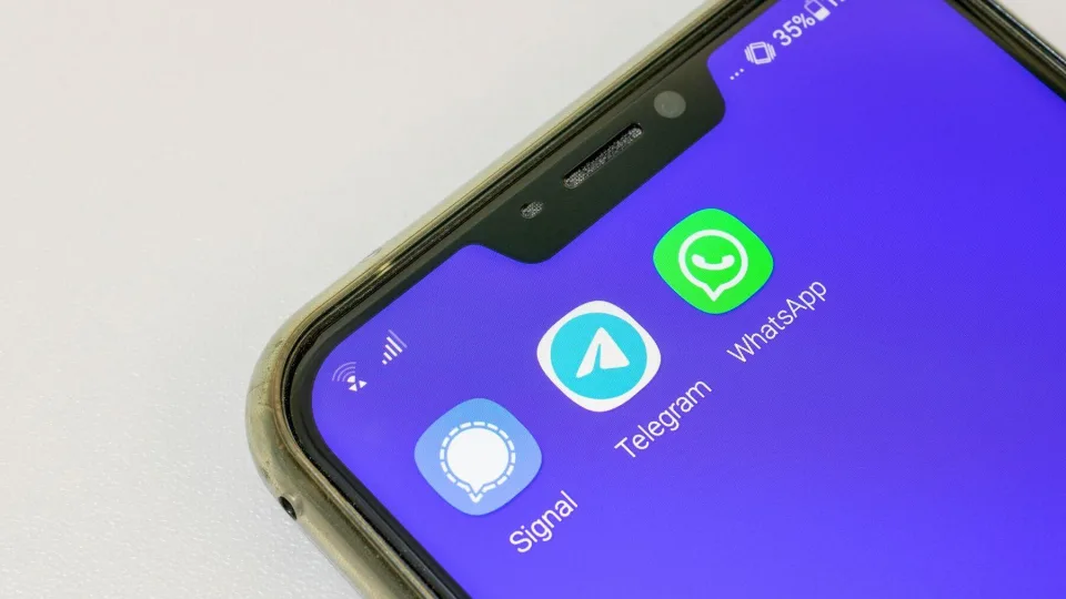 Pilnos padalos išmaniajame telefone dar nereiškia greito interneto, „Bitės“ ekspertas paaiškino kodėl