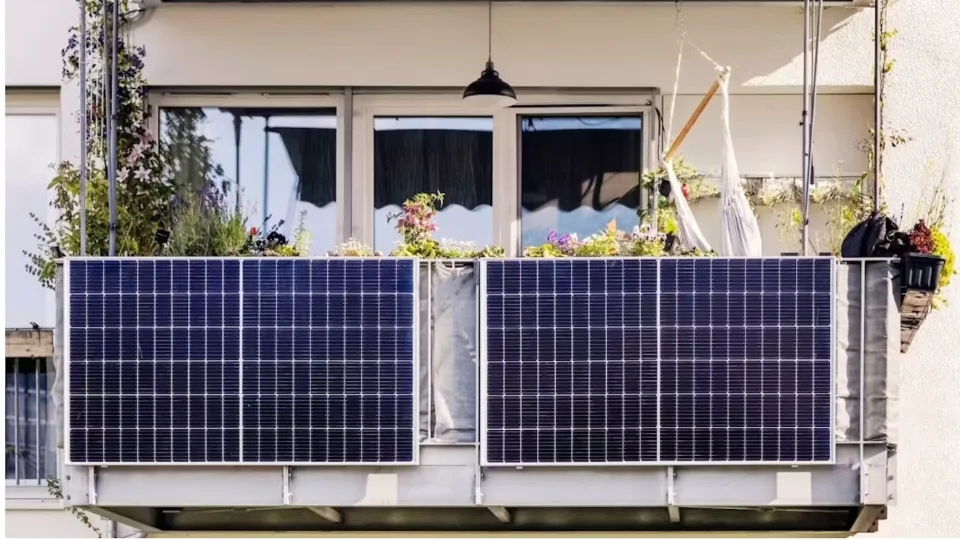 Ar žalioji energetika stabdo ekonomiką? Mokslų daktaro tyrimas pasiūlė visiškai netikėtą atsakymą