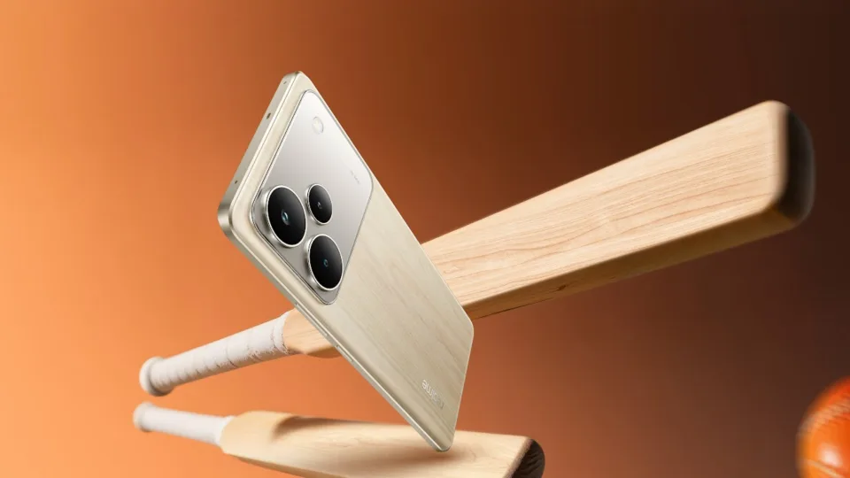 Paskelbta apie naująjį „Realme P4 Pro“ su puikiu OLED ekranu, „Qualcomm“ procesoriumi ir talpia baterija