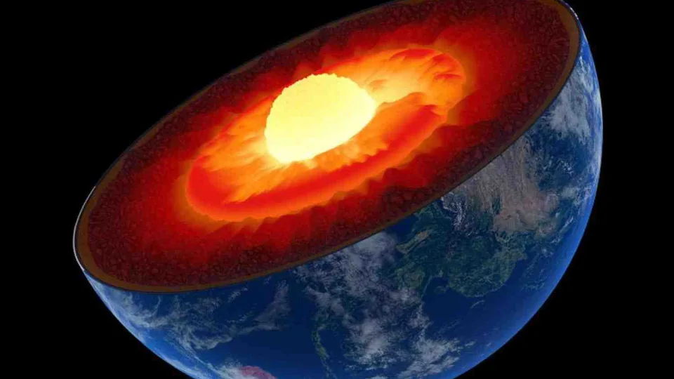 NASA užfiksavo anomaliją Žemės gelmėse: atskleidė, ar pradeda silpnėti mūsų planetos apsauga