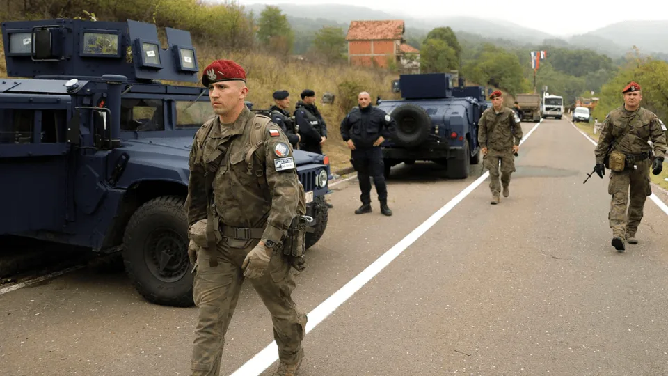 Kroatiją sukrėtė šnipinėjimo skandalas: pilotas įtariamas nutekinęs NATO paslaptis dėl romantiškų santykių