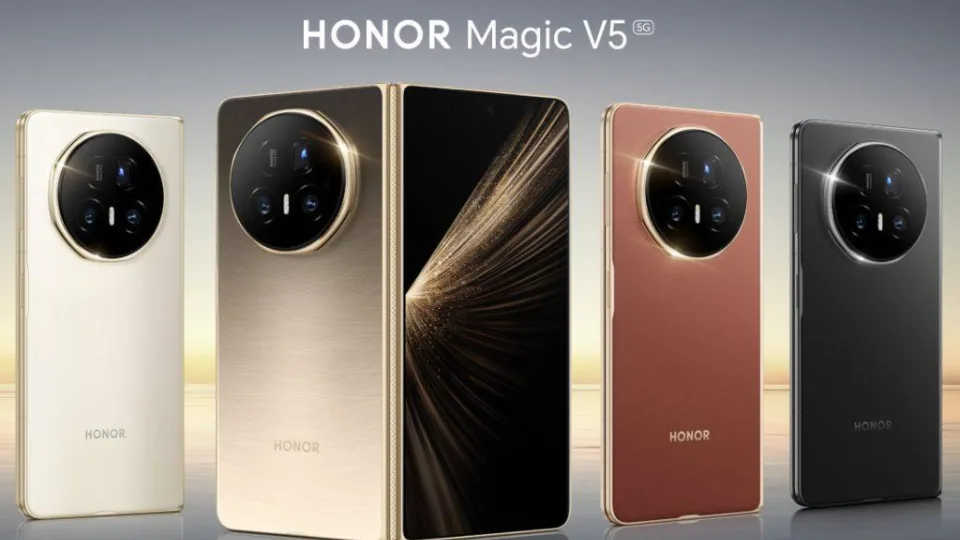 Sulenkiamas „Honor Magic V5“ flagmanas debiutuoja ir Europoje, paaiškėjo, kokia bus jo kaina