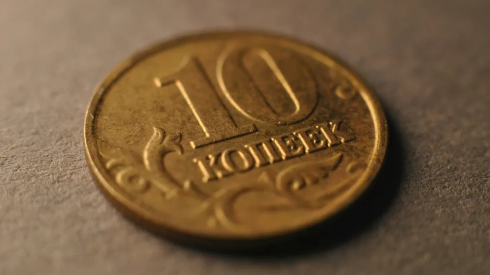 Rusijos ekonomika artėja prie katastrofinės ribos, be palūkanų mažinimo šalies laukia visiška stagnacija