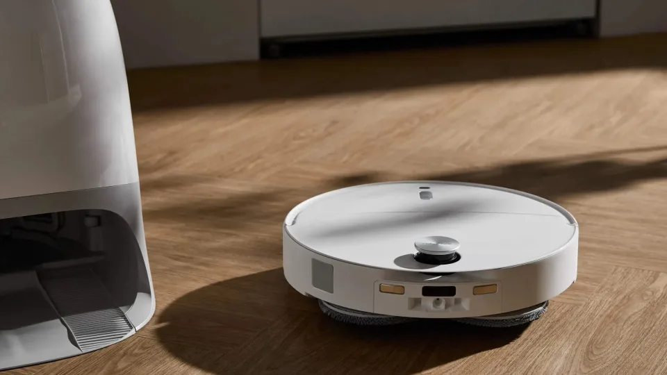 Pristatytas naujasis „Roborock P20 Ultra Plus“ robotas dulkių siurblys su išskirtinėmis technologijomis