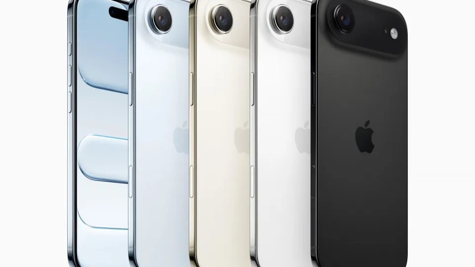 Ploniausias „Apple“ išmanusis telefonas: oficialiai pristatytas naujasis „iPhone 17 Air“ modelis