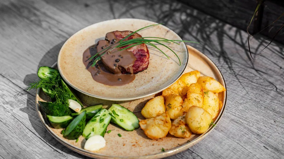 Pramonė gali atsidurti ir lėkštėje: Panevėžio restoranai ruošiasi stebinti industrine gastronomija